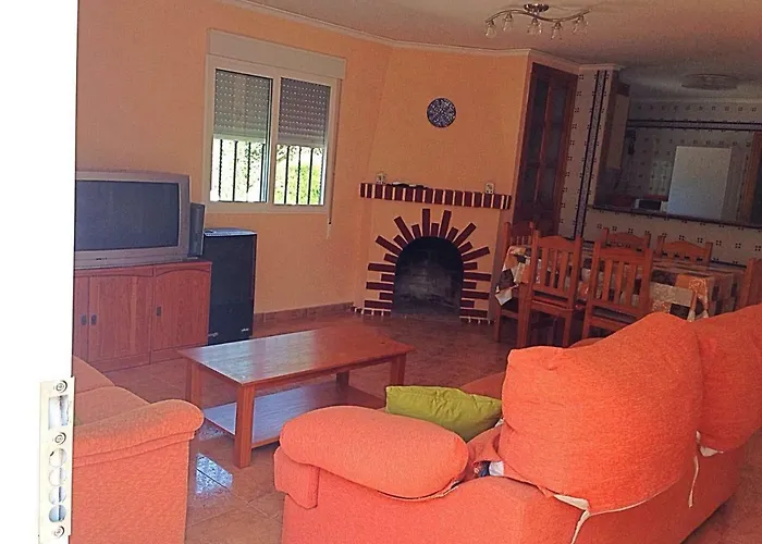 Chalet En El Monte Con Piscina
